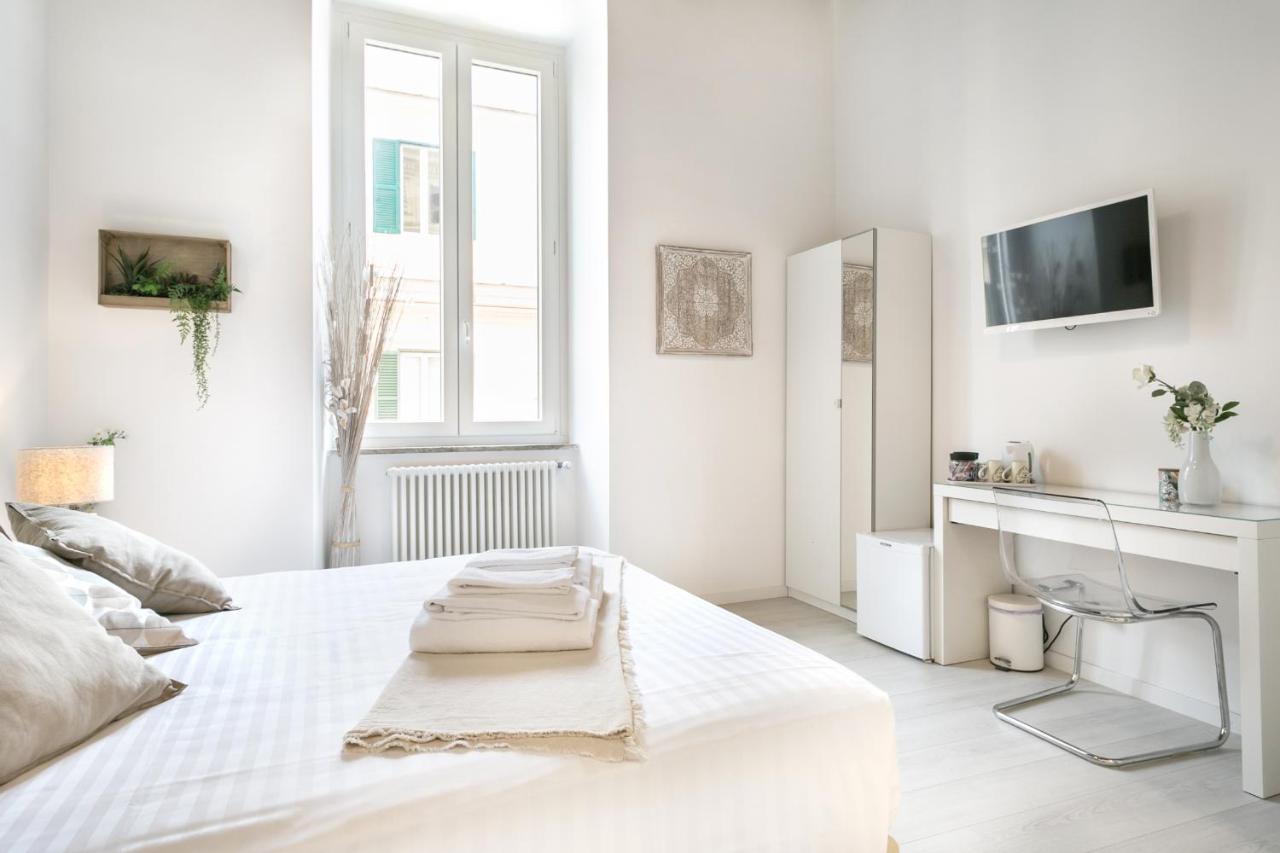 White Ostilia Guesthouse Rom Eksteriør billede