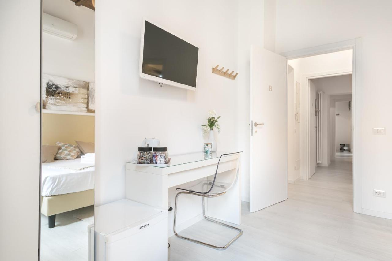 White Ostilia Guesthouse Rom Eksteriør billede